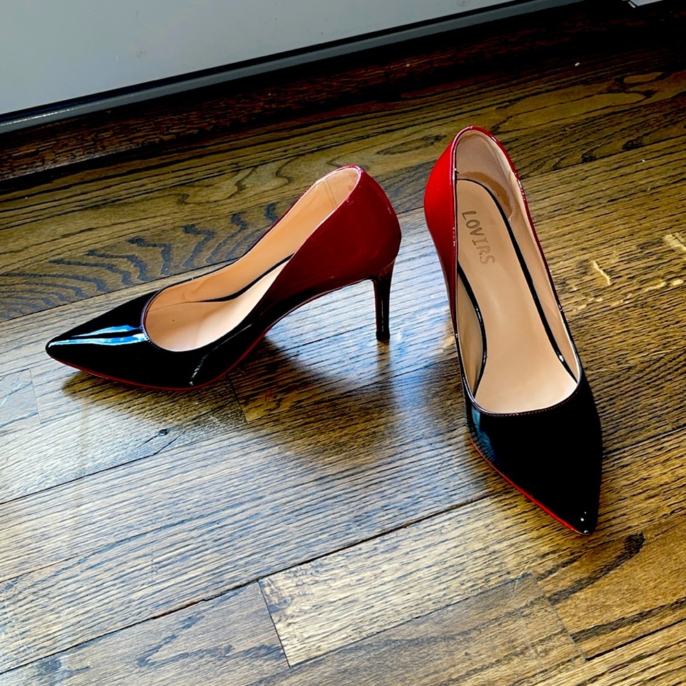 Lovirs patent leather ombré pumps